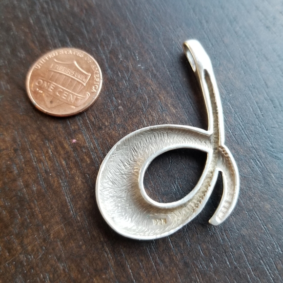 Loop Pendant 925 Sterling Sliver - Picture 2 of 2